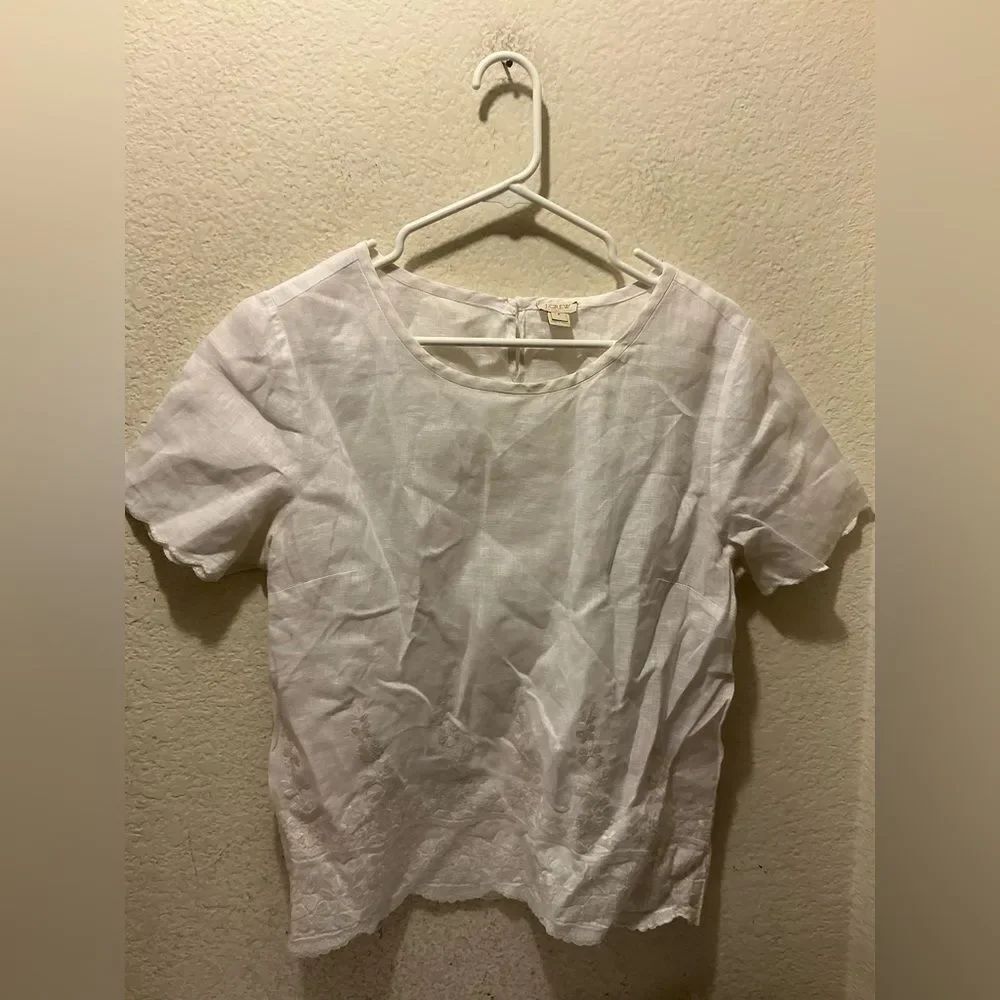 J. Crew Embroidered White Linen Short Sleeve Shirt with Scalloped Hem Size 8